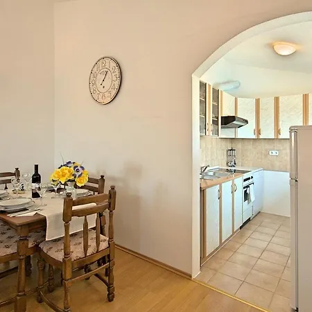 House Nevenka بوريتش